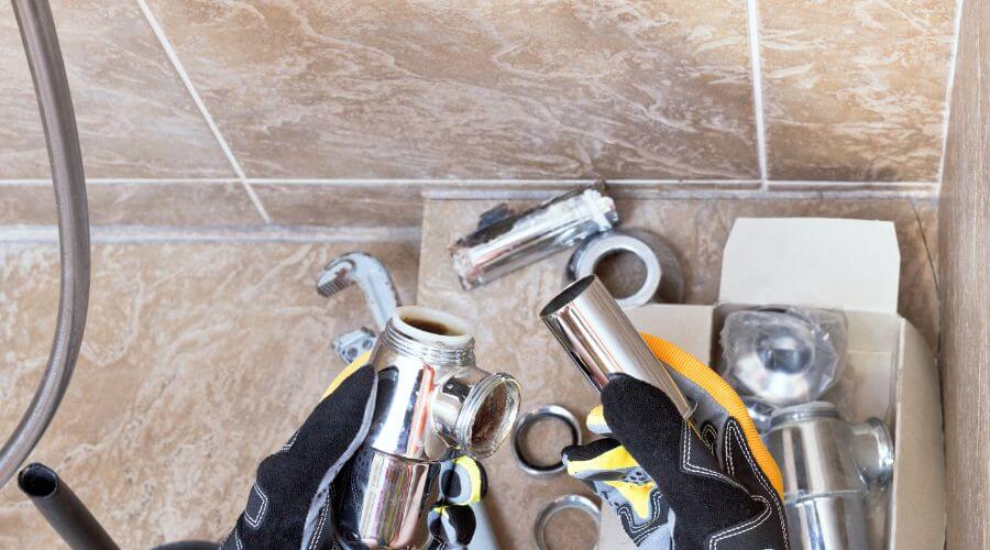 Professional gutter cleaning in Maspeth, NY